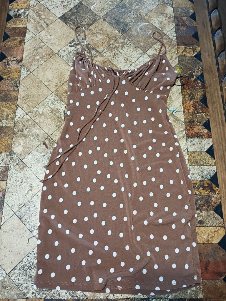 Selling brown polka dot dress with adjustable straps #polkadot #dress